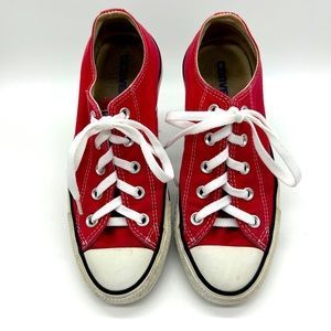 Converse Chuck Taylor All Star Low Top Red Men's 4 Women's 6